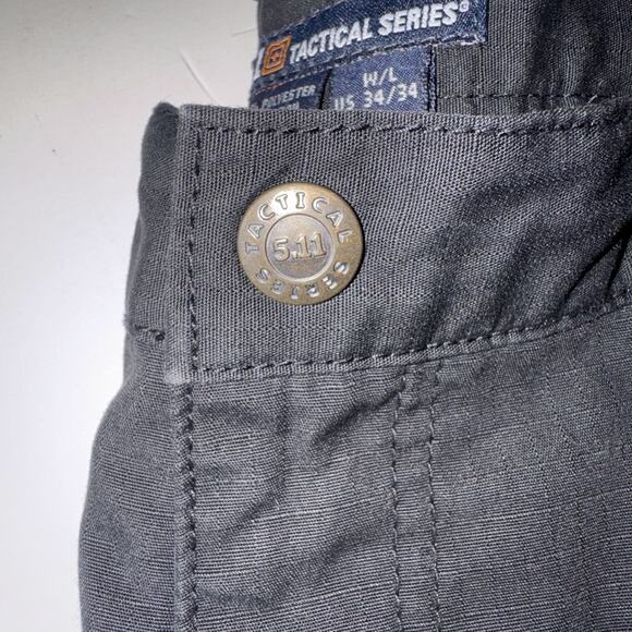 511 Tactical Mens Size L Long Black Cargo Pants 34/34 - Picture 2 of 6